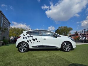 2014 Renault  Clio IV 900T — thumbnail 3