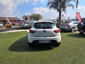 2014 Renault  Clio IV 900T — thumbnail 5