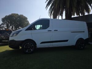 2016 Ford Transit 2.2 TDCi MWB — thumbnail 2