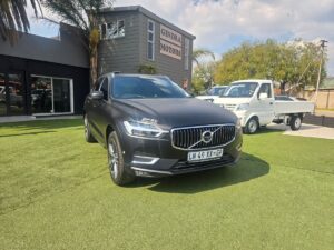 2020 Volvo XC60 D5 Inscription Auto AWD — thumbnail 2