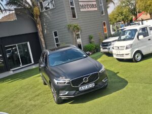 2020 Volvo XC60 D5 Inscription Auto AWD — thumbnail 1