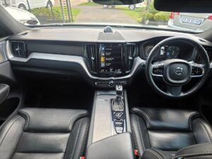 2020 Volvo XC60 D5 Inscription Auto AWD — thumbnail 8