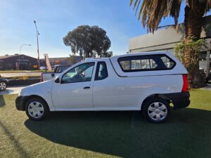 2020 NISSAN NP200 — thumbnail 6