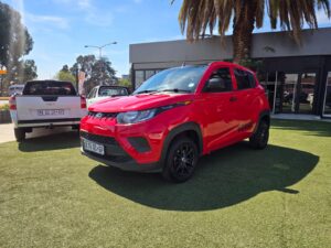 2020 Mahindra KUV 100 1.2 K2+ Dare — thumbnail 3